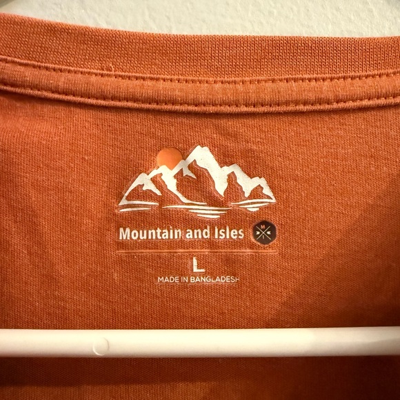 Graphic Tee - Picture 3 of 5